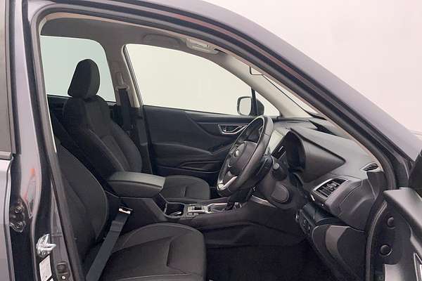 2023 Subaru Forester 2.5i 50 Years Edition S5