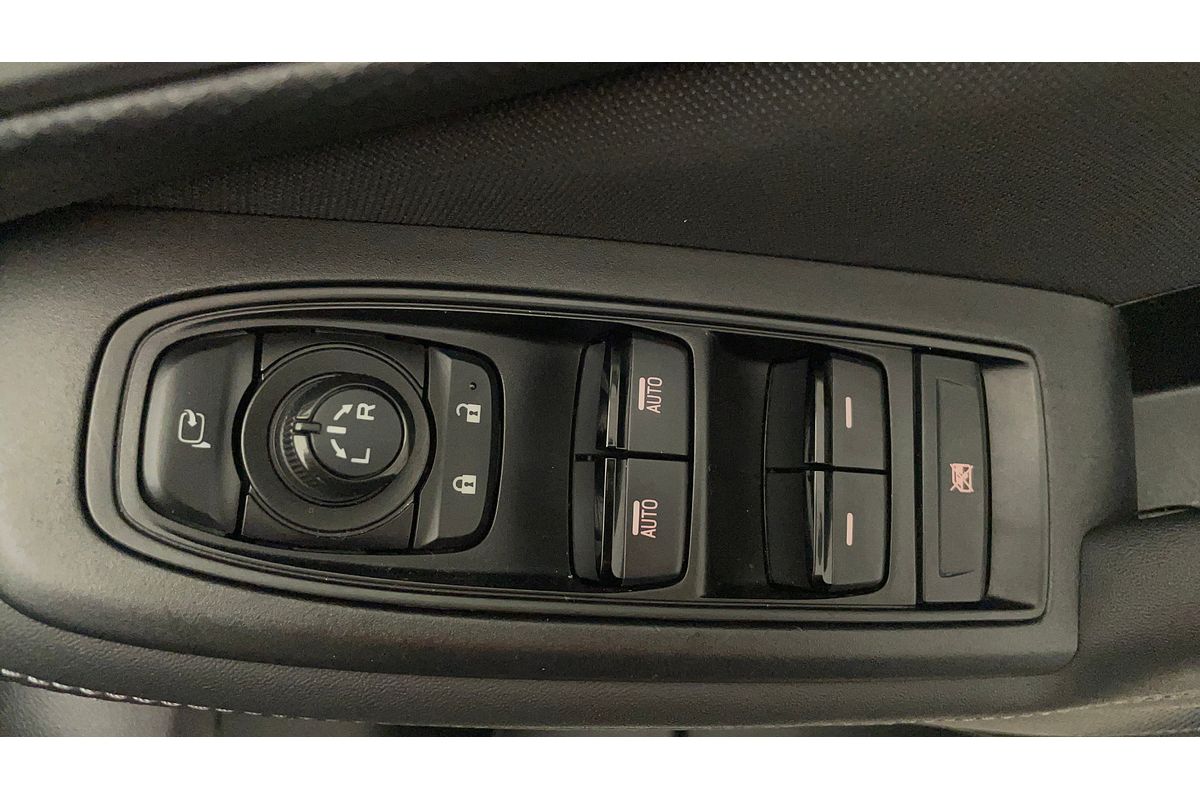 2023 Subaru Forester 2.5i 50 Years Edition S5