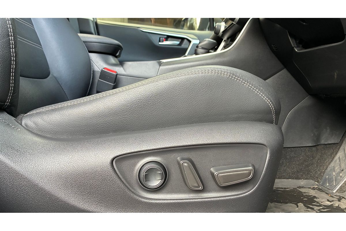 2021 Toyota RAV4 Cruiser AXAH54R