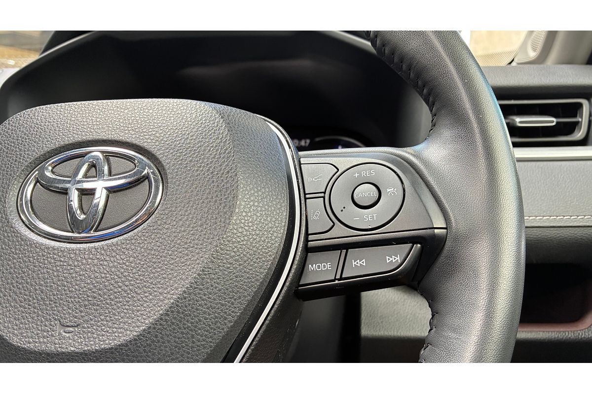 2021 Toyota RAV4 Cruiser AXAH54R