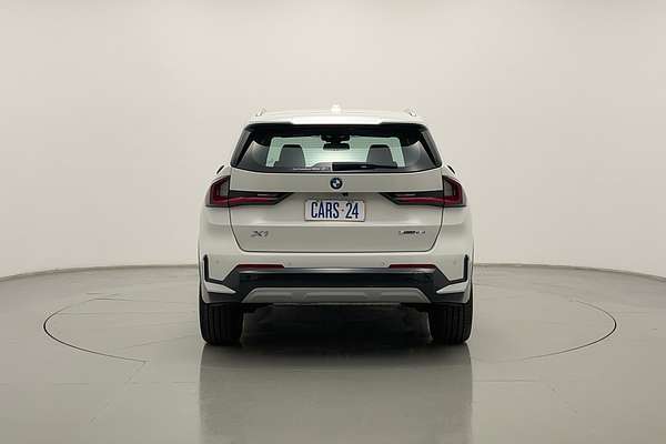 2024 BMW X1 sDrive18i U11