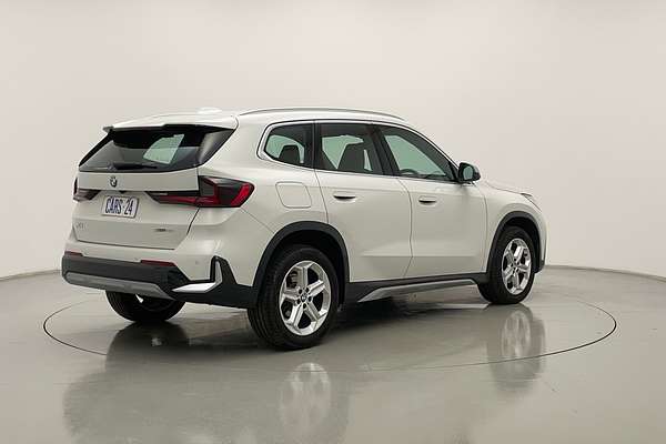 2024 BMW X1 sDrive18i U11