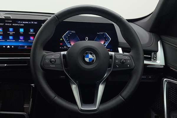 2024 BMW X1 sDrive18i U11
