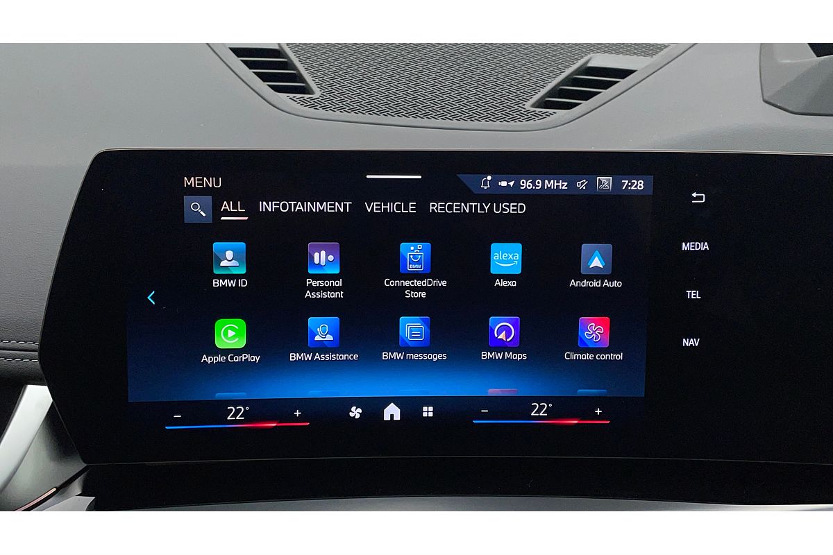 2024 BMW X1 sDrive18i U11