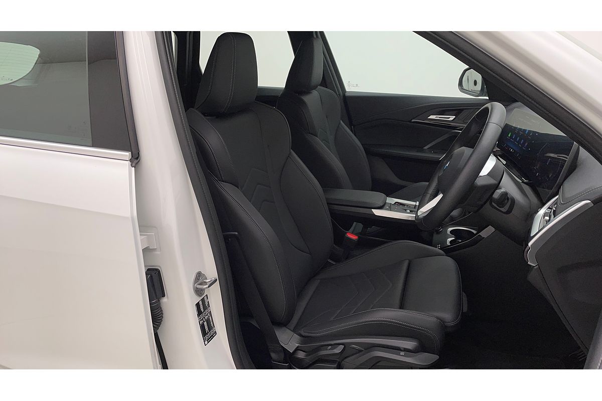 2024 BMW X1 sDrive18i U11