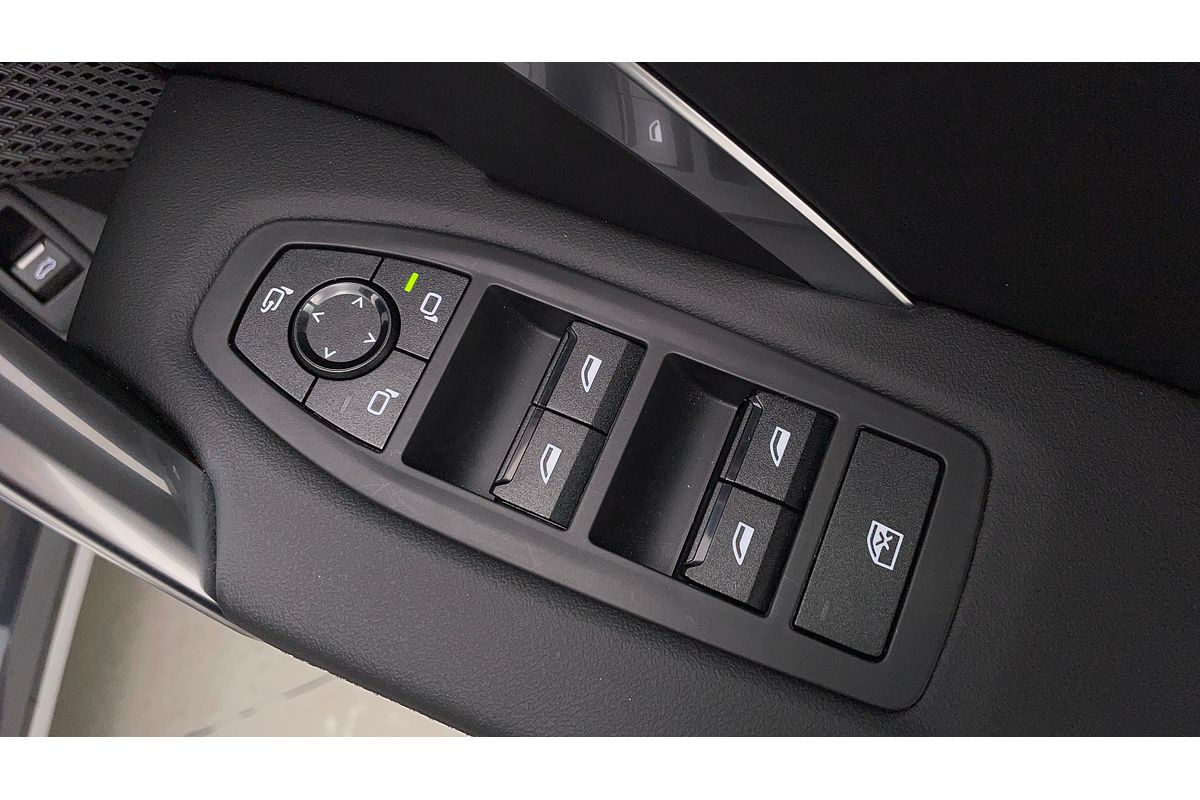 2024 BMW X1 sDrive18i U11