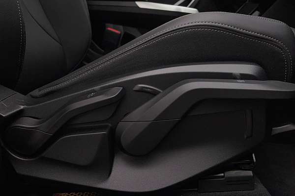 2024 BMW X1 sDrive18i U11