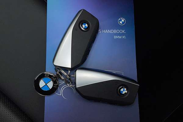2024 BMW X1 sDrive18i U11