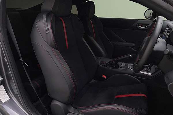 2022 Subaru BRZ S ZD8