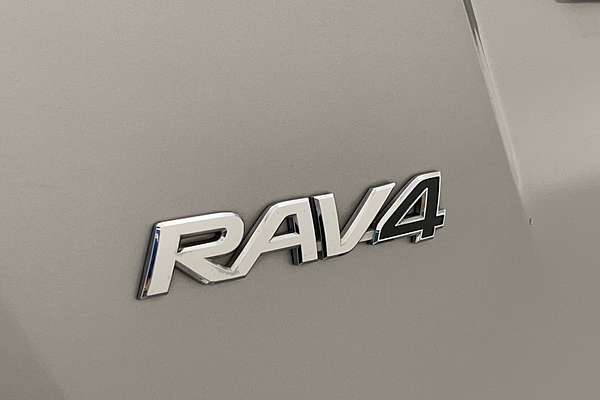 2018 Toyota RAV4 GX ZSA42R