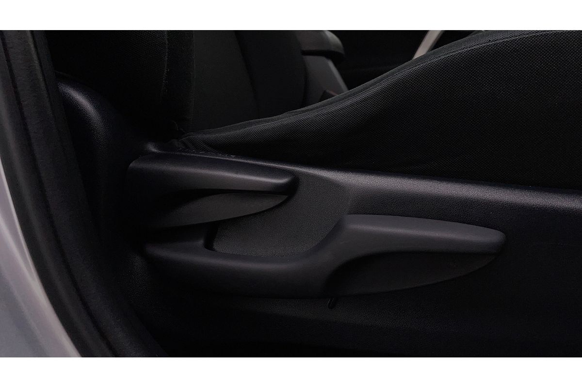 2018 Toyota RAV4 GX ZSA42R
