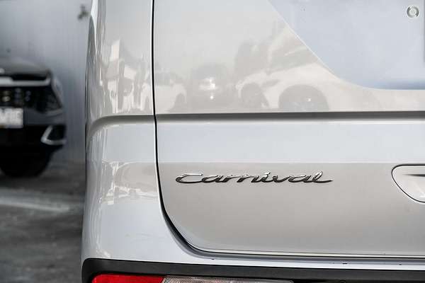 2023 Kia Carnival S KA4