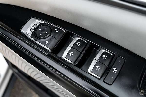 2023 Kia Carnival S KA4