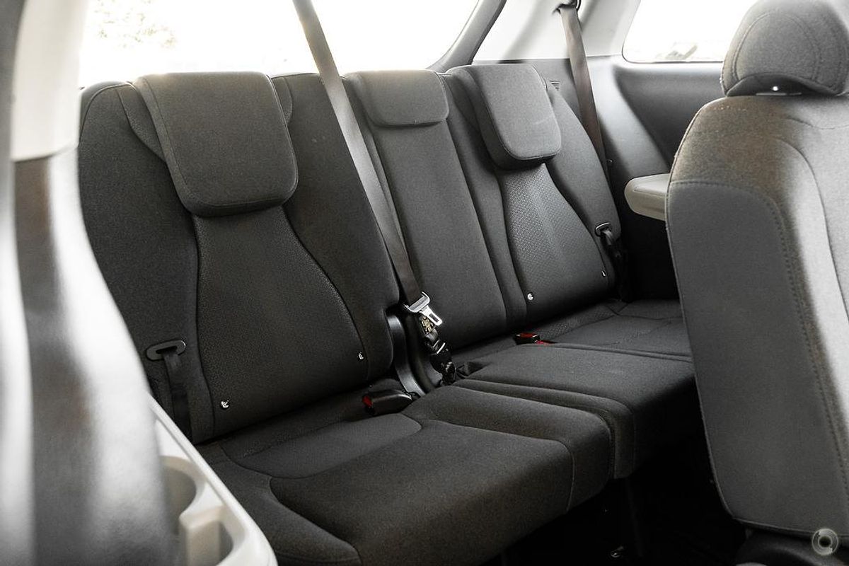 2023 Kia Carnival S KA4