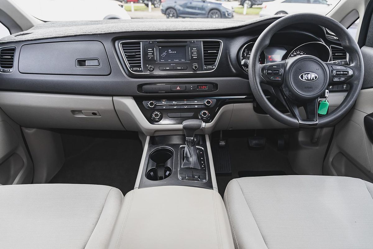 2016 Kia Carnival S YP