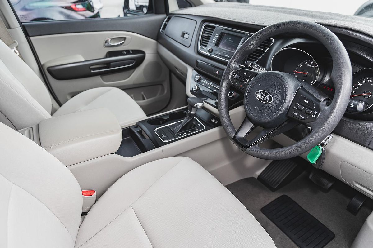 2016 Kia Carnival S YP