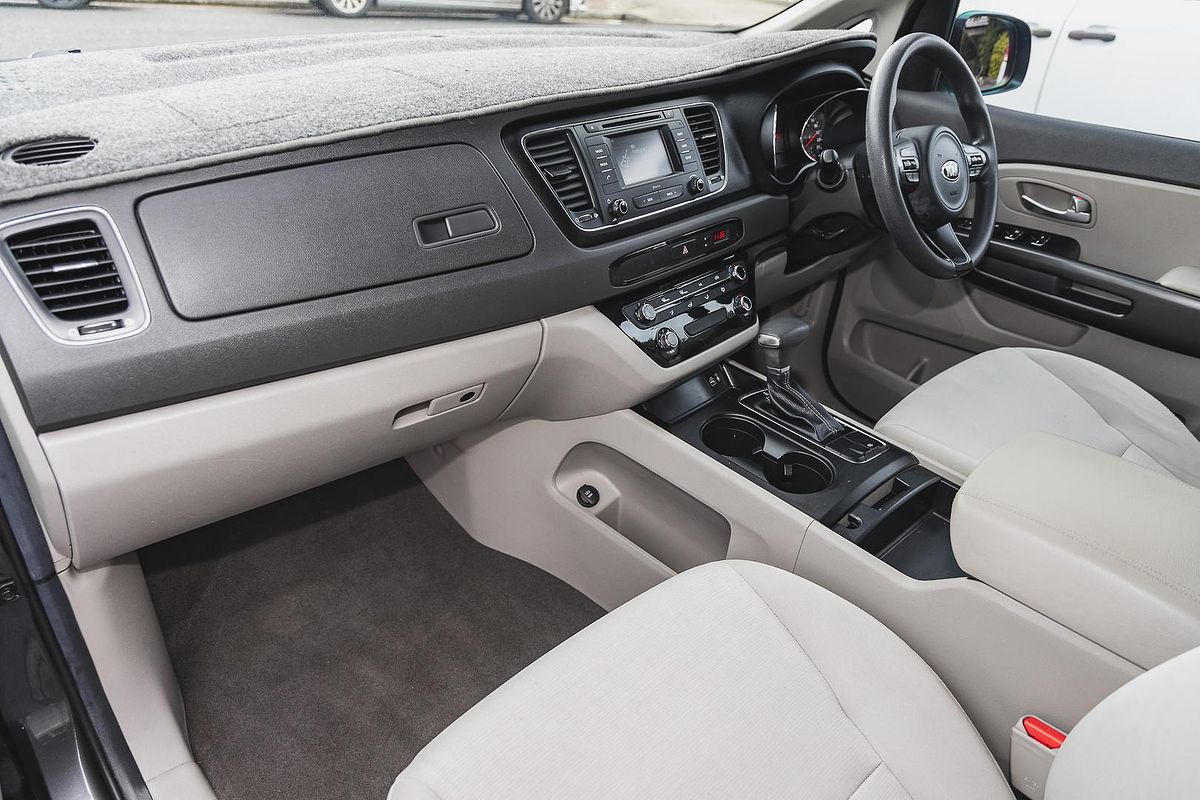 2016 Kia Carnival S YP