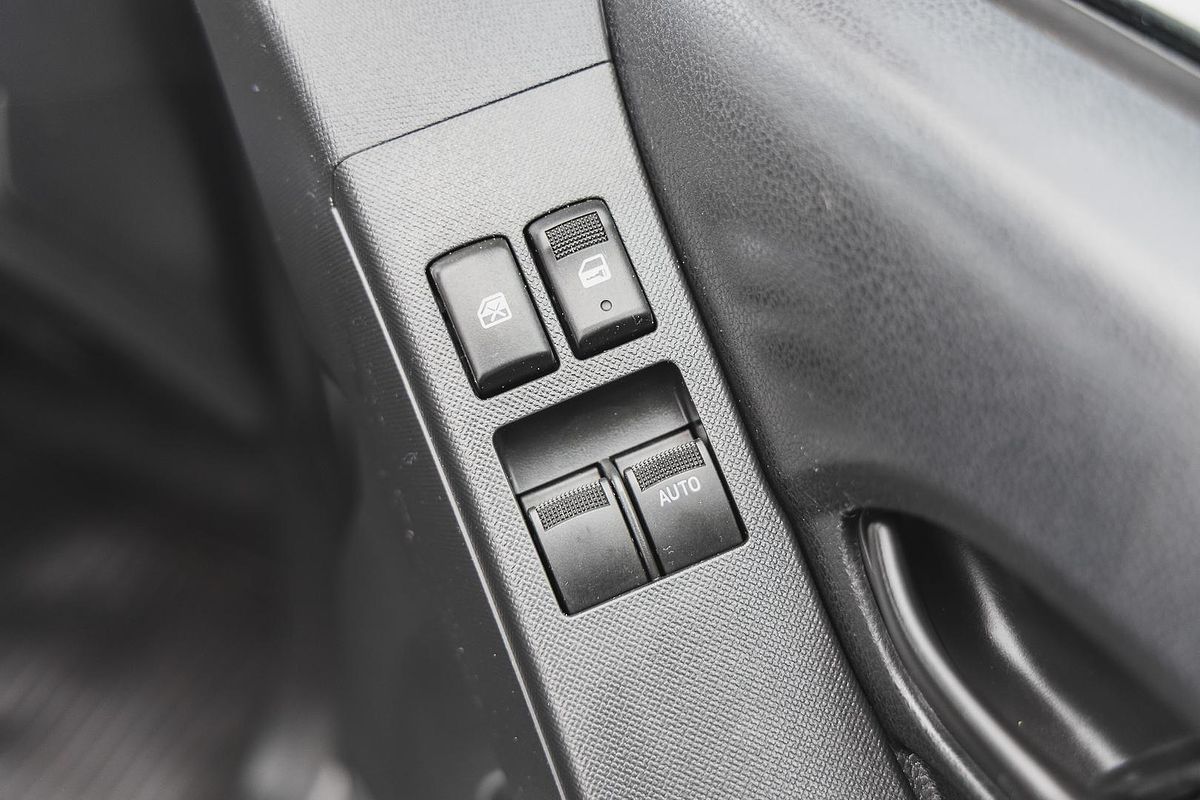 2019 Isuzu D-MAX SX Rear Wheel Drive