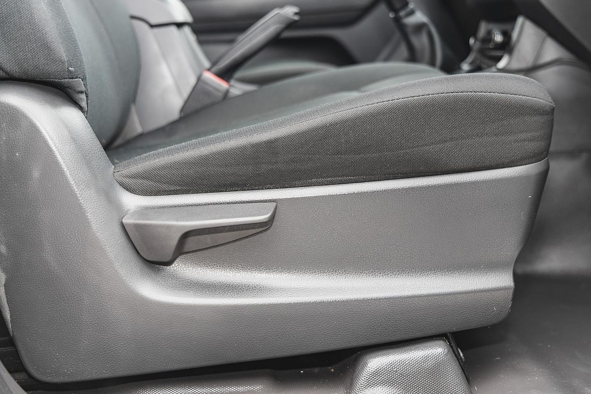 2019 Isuzu D-MAX SX Rear Wheel Drive
