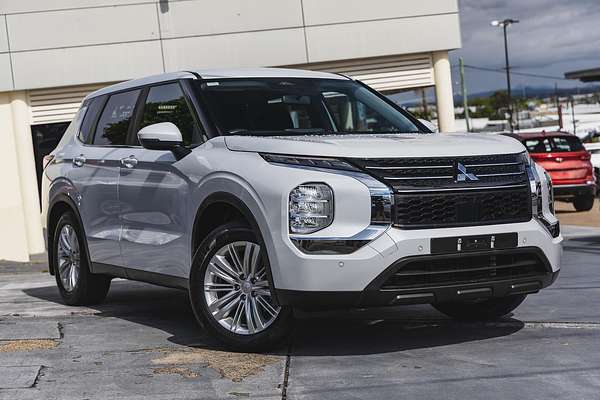 2021 Mitsubishi Outlander ES ZM