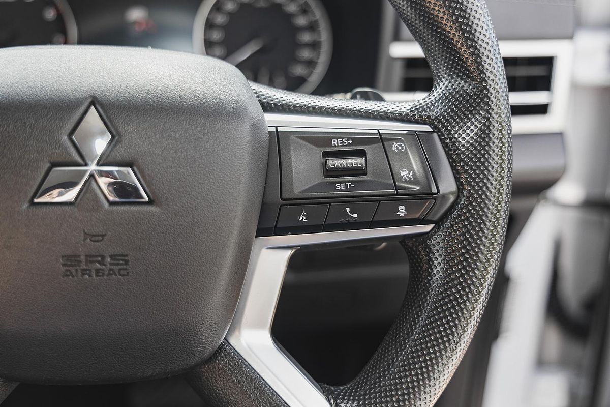2021 Mitsubishi Outlander ES ZM