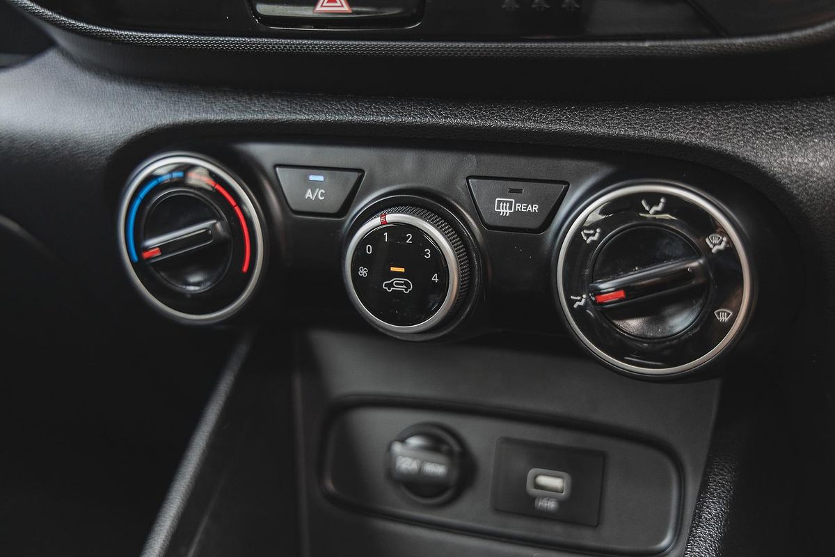 2019 Hyundai Venue Elite QX