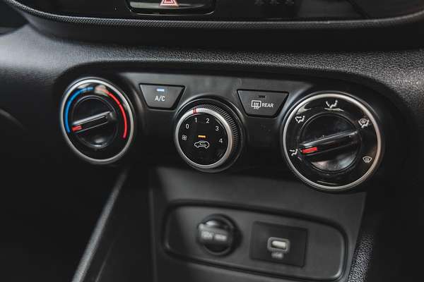 2019 Hyundai Venue Elite QX
