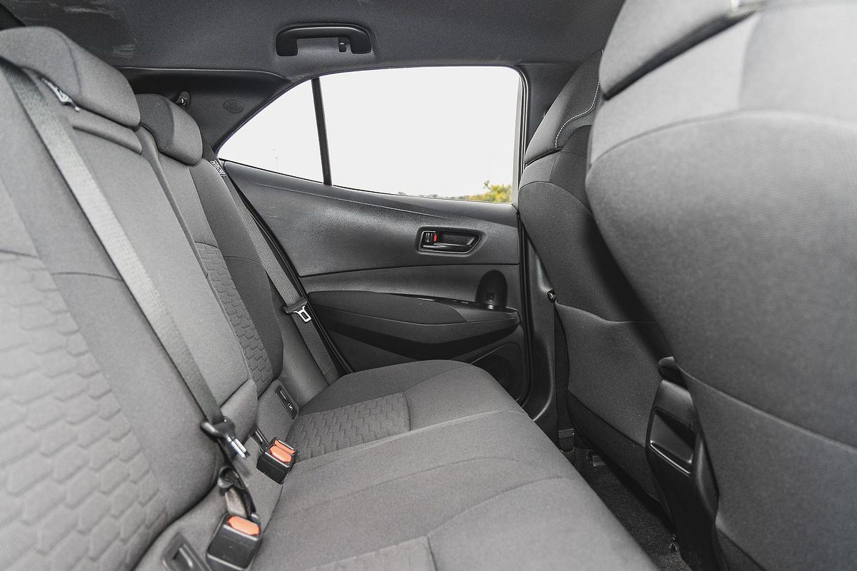 2020 Toyota Corolla Ascent Sport Hybrid ZWE211R