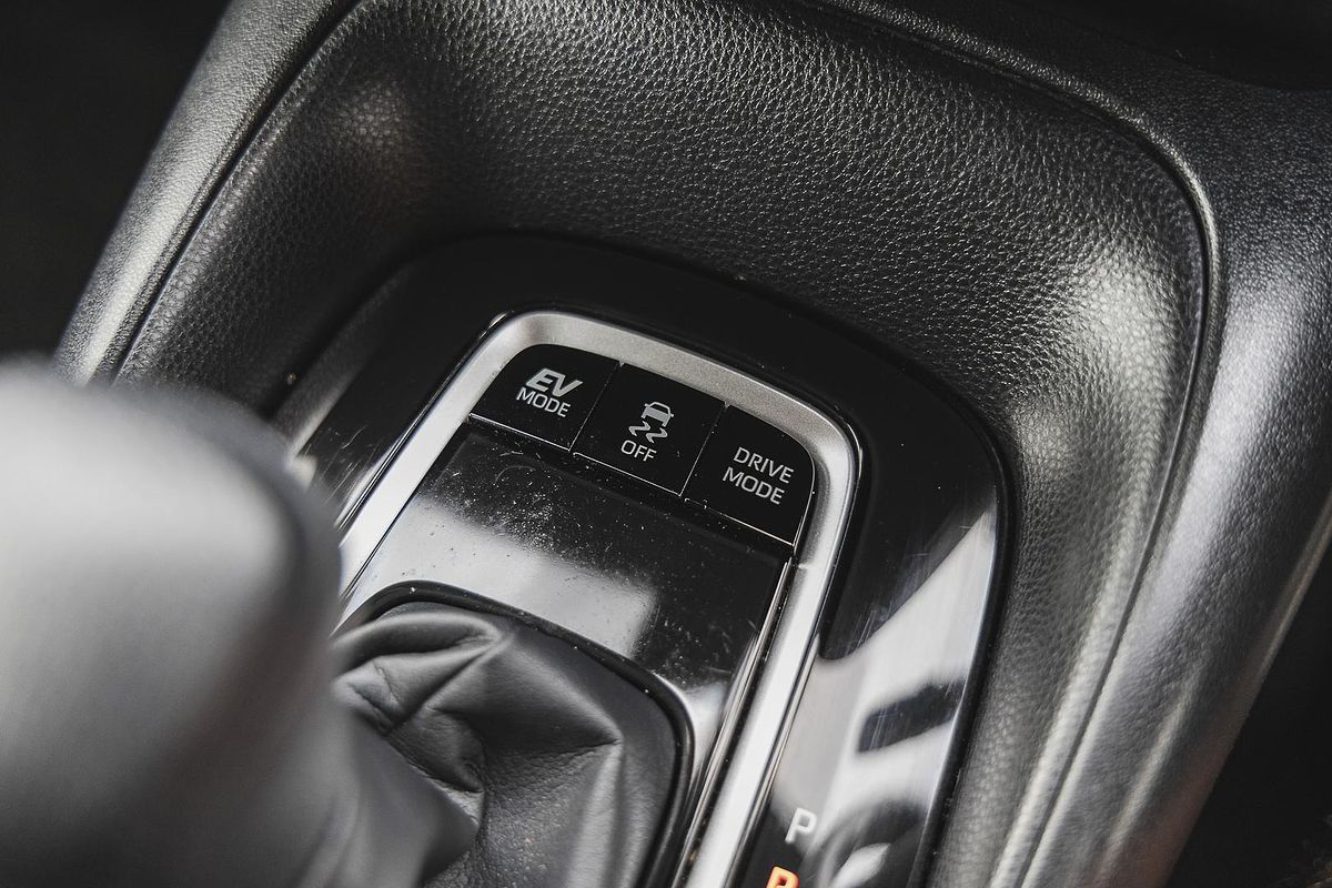 2020 Toyota Corolla Ascent Sport Hybrid ZWE211R