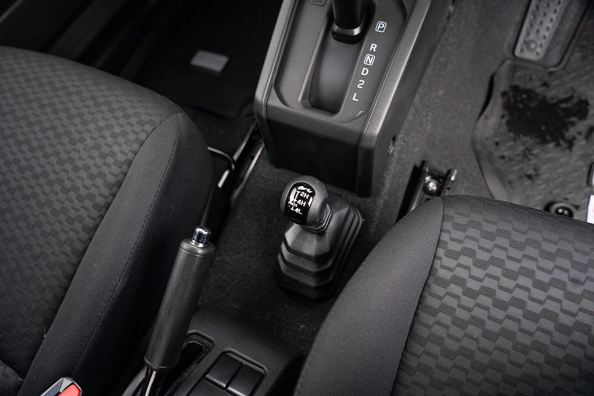 2024 Suzuki Jimny GLX GJ