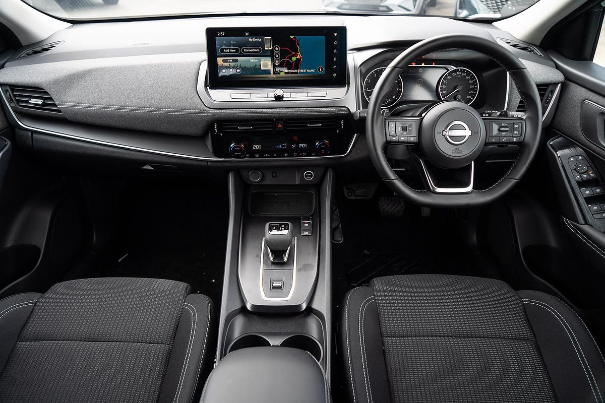 2025 Nissan QASHQAI ST-L J12