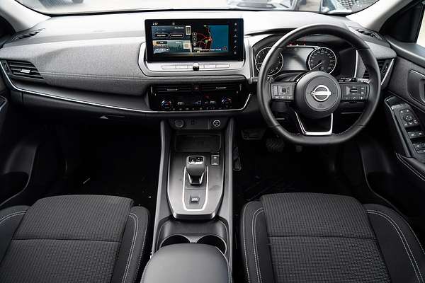 2025 Nissan QASHQAI ST-L J12