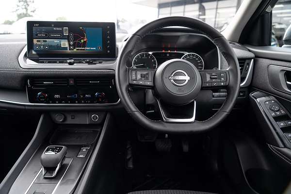 2025 Nissan QASHQAI ST-L J12