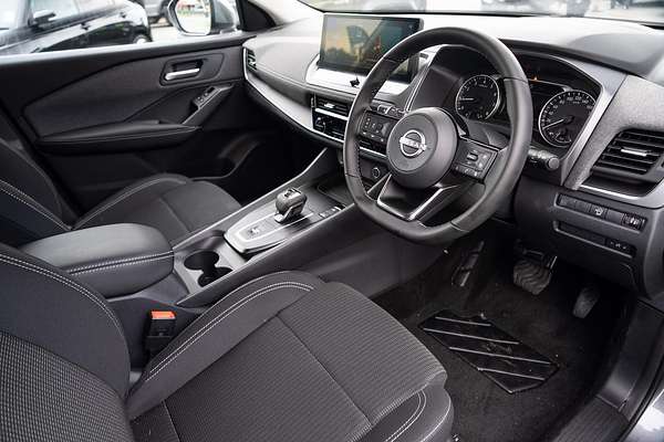 2025 Nissan QASHQAI ST-L J12