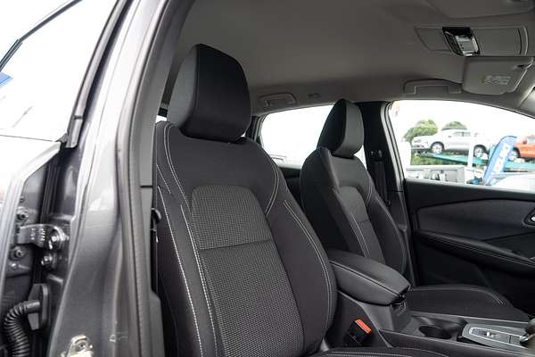 2025 Nissan QASHQAI ST-L J12