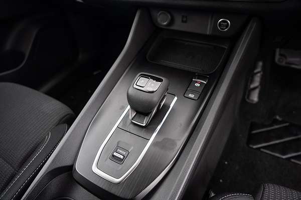 2025 Nissan QASHQAI ST-L J12