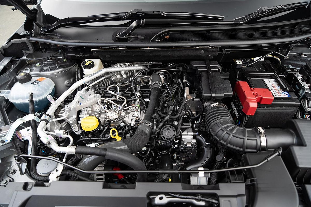 2025 Nissan QASHQAI ST-L J12