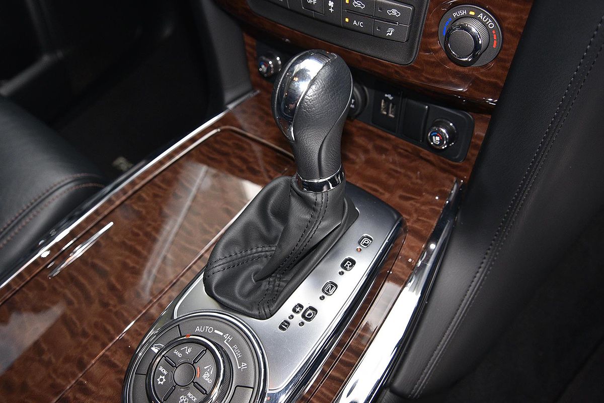 2022 Nissan Patrol Ti-L Y62