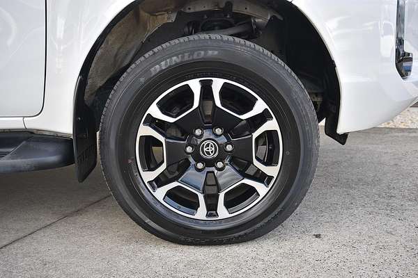 2022 Toyota Hilux SR5 GUN126R 4X4