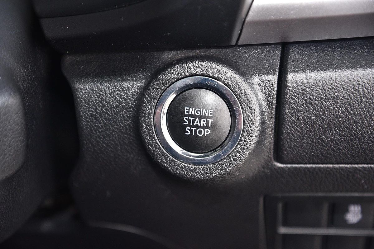 2022 Toyota Hilux SR5 GUN126R 4X4