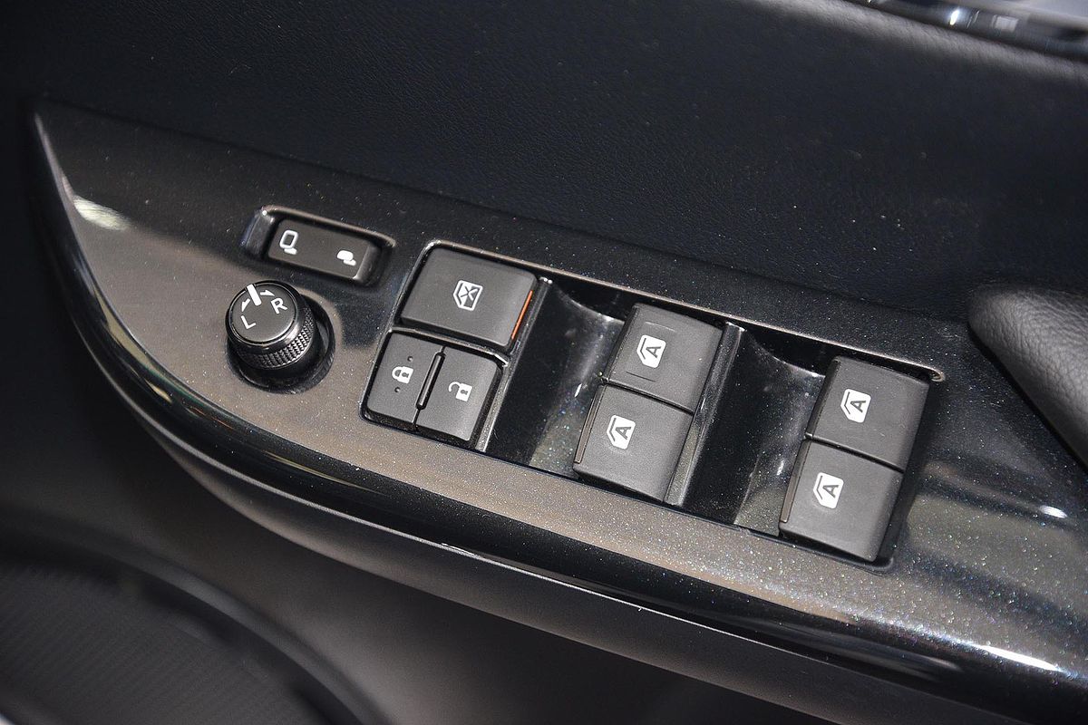 2022 Toyota Hilux SR5 GUN126R 4X4
