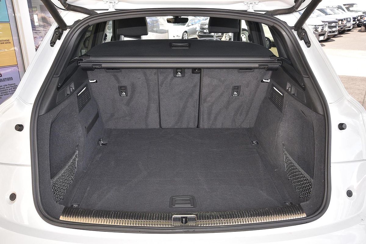 2021 Audi Q5 40 TDI Launch Edition FY