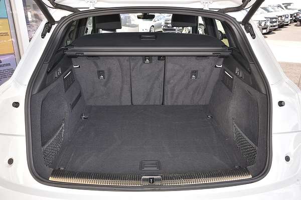 2021 Audi Q5 40 TDI Launch Edition FY