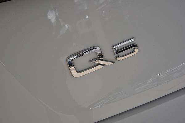 2021 Audi Q5 40 TDI Launch Edition FY
