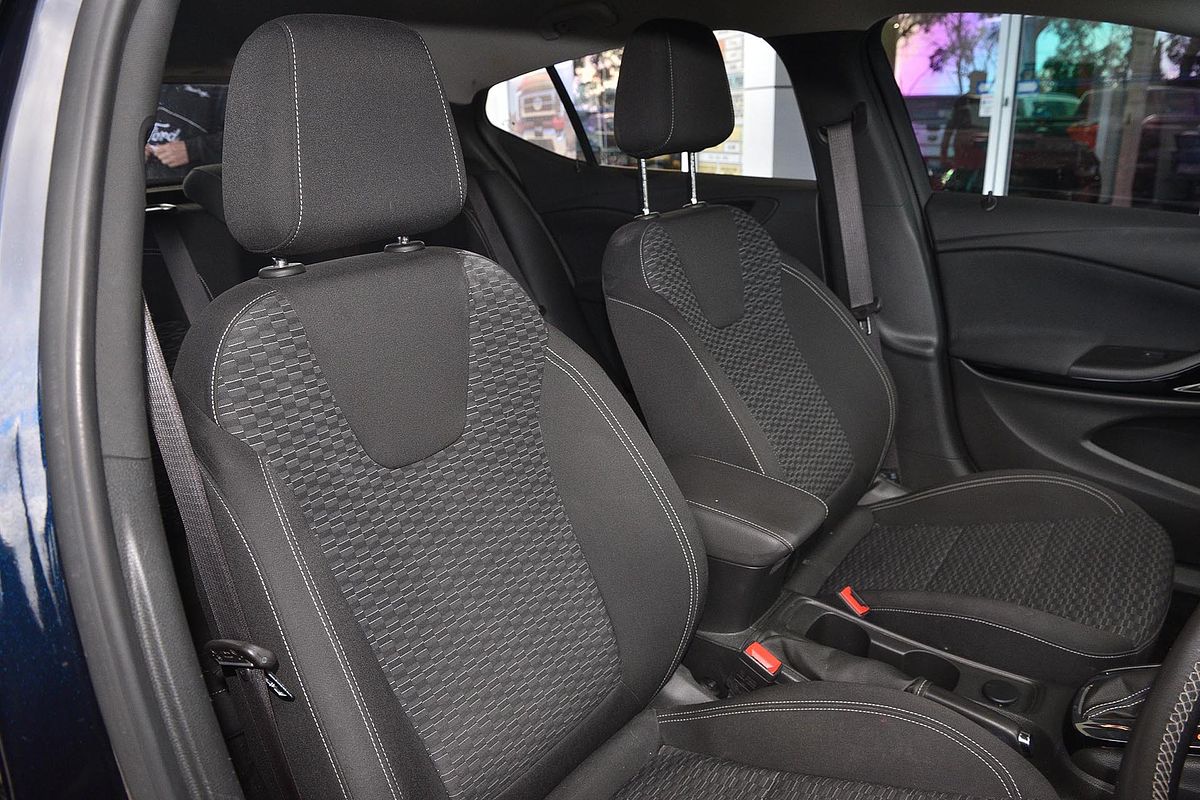 2019 Holden Astra R BK