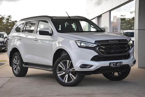 2023 Isuzu MU-X LS-T
