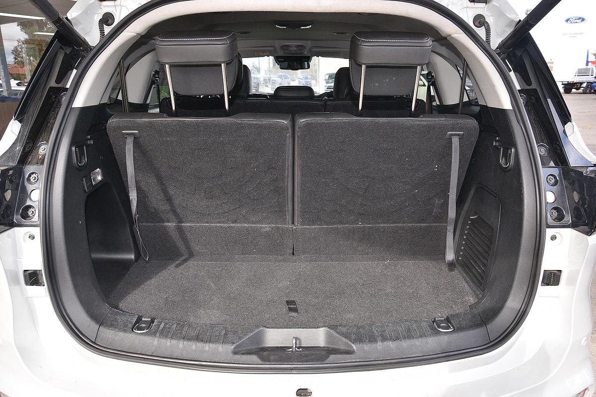 2023 Isuzu MU-X LS-T