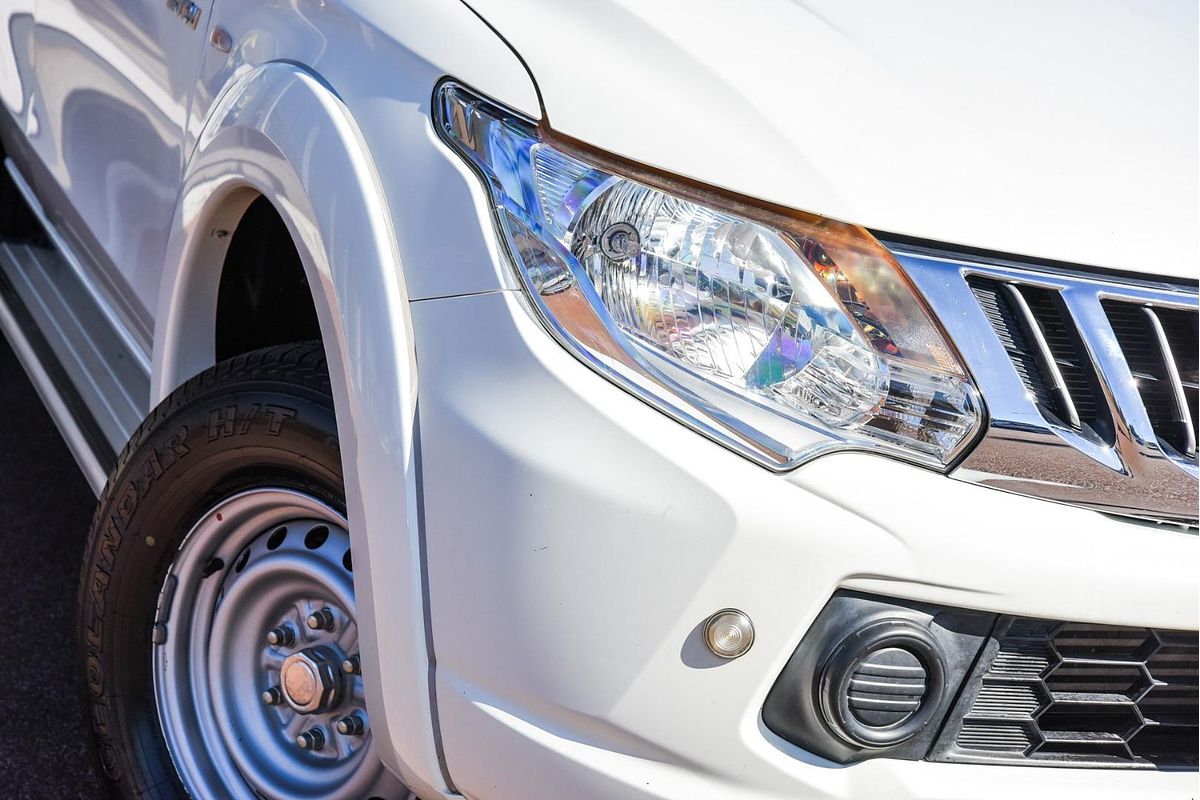 2015 Mitsubishi Triton GLX MQ 4X4
