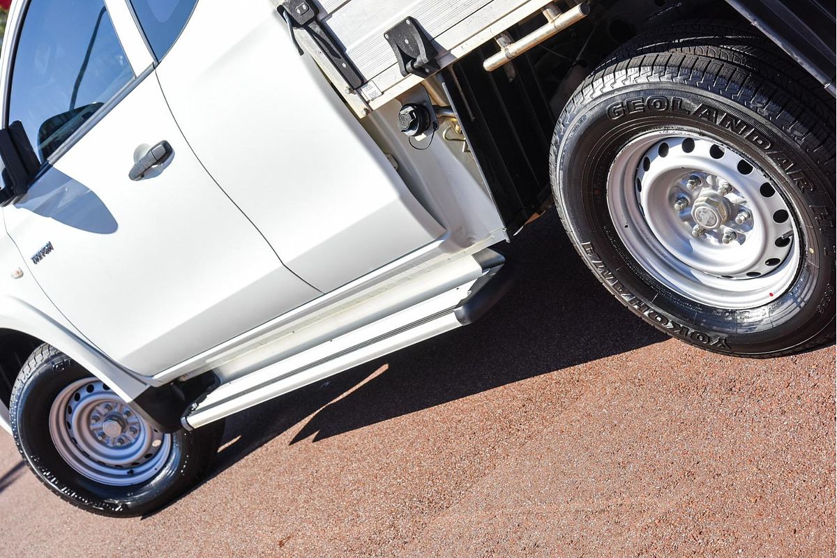 2015 Mitsubishi Triton GLX MQ 4X4