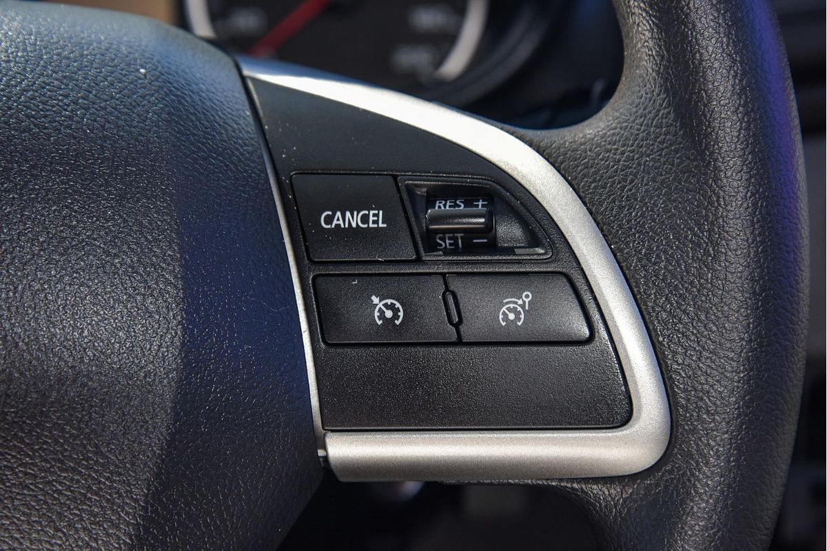 2015 Mitsubishi Triton GLX MQ 4X4